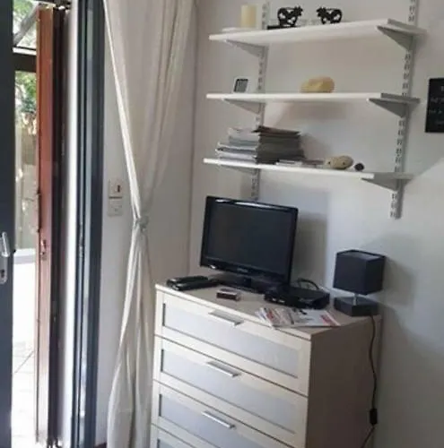 Petite Maison Proche Ocean Boulevard De L'amelie بيت للعطل *